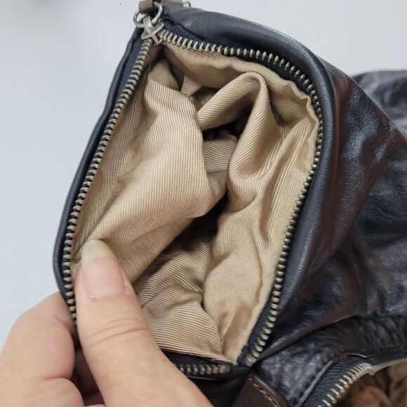 BCBGMAXAZRIA Black Leather Duffle Bag Travel Overnight Gym Weekend Tote Pockets - Picture 11 of 16